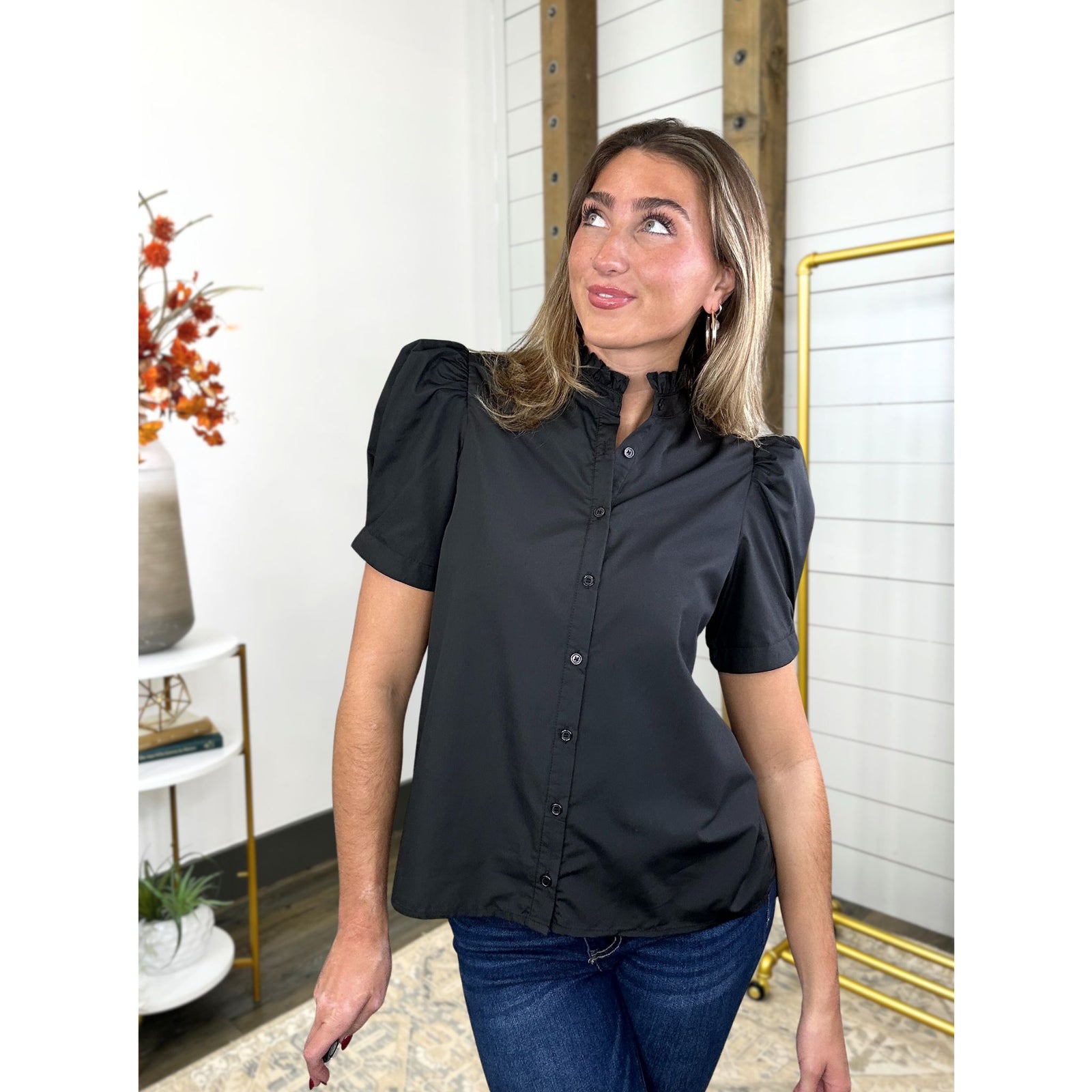 Know The Story Solid Top